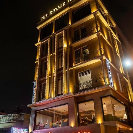 Hotel Poiisse Kalkutta Exterior foto