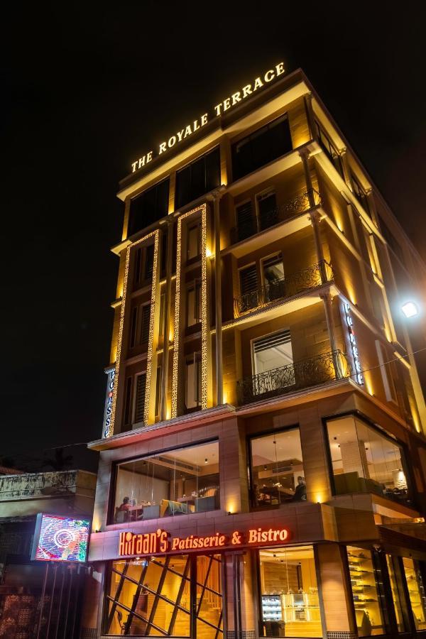 Hotel Poiisse Kalkutta Exterior foto